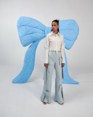 بنطلون متعدد الفيونكات